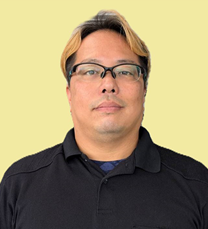 スタッフ紹介
